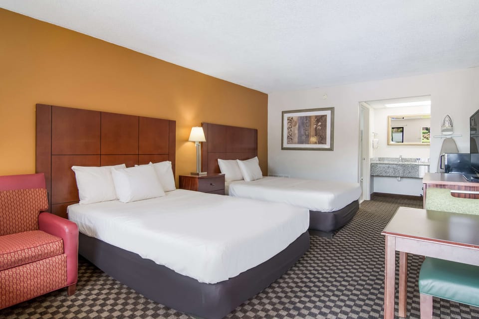 Desk, iron/ironing board, free WiFi, bed sheets