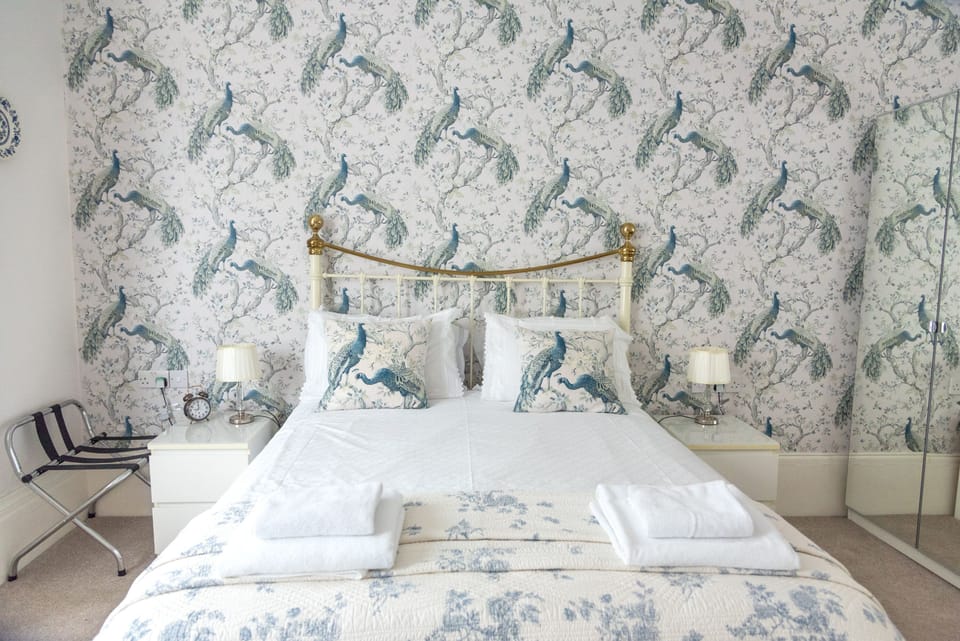 Double Room (Large Suite with Wet Room) | Individually furnished, iron/ironing board, bed sheets