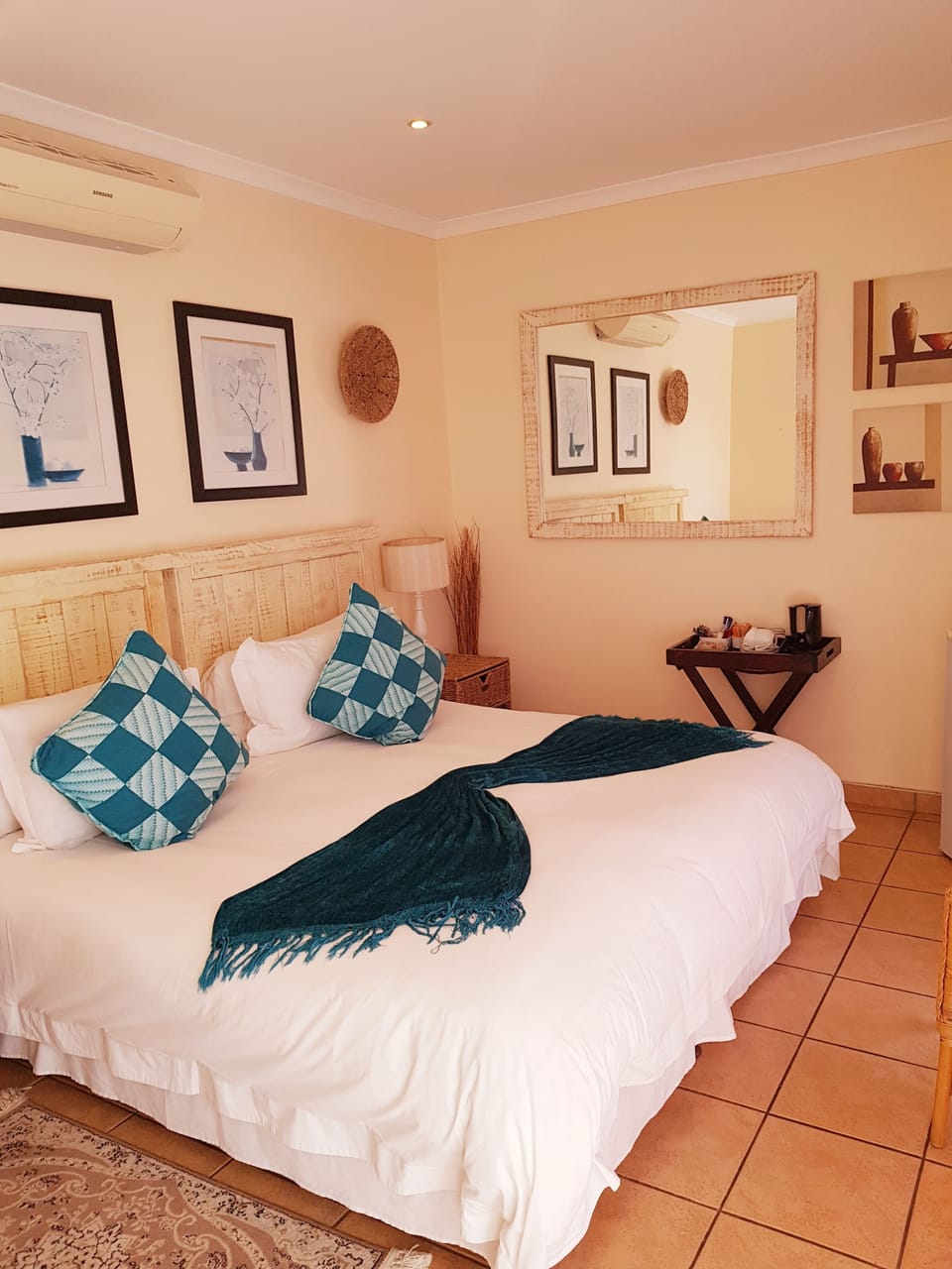 5 Sleeper Room | In-room safe, desk, soundproofing, free WiFi
