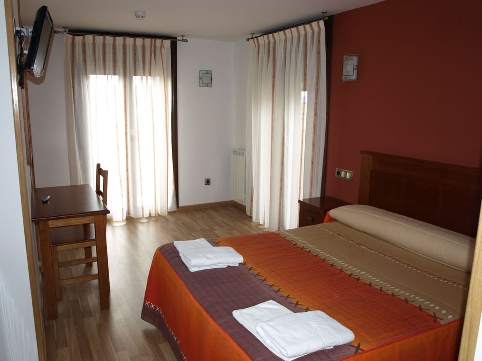 Superior Double Room | Individually decorated, desk, blackout drapes, rollaway beds