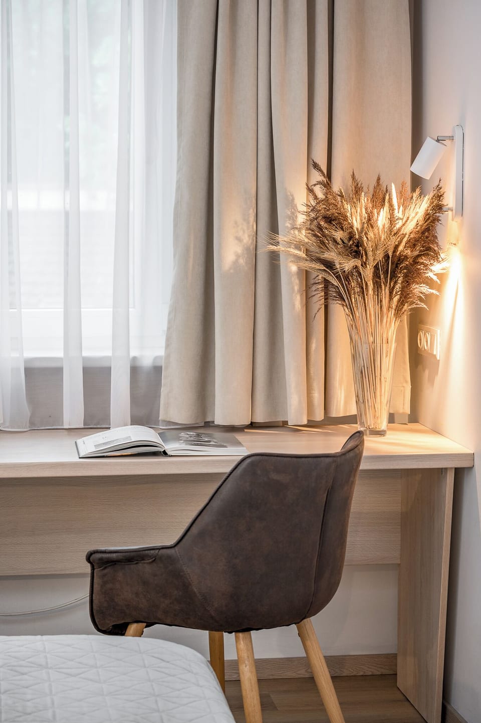 Double or Twin Room | Desk, laptop workspace, soundproofing, iron/ironing board