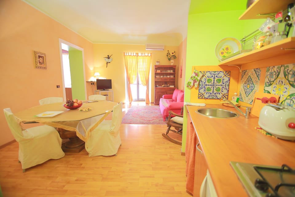 Deluxe Suite, City View | Private kitchenette | Espresso maker, coffee/tea maker, electric kettle