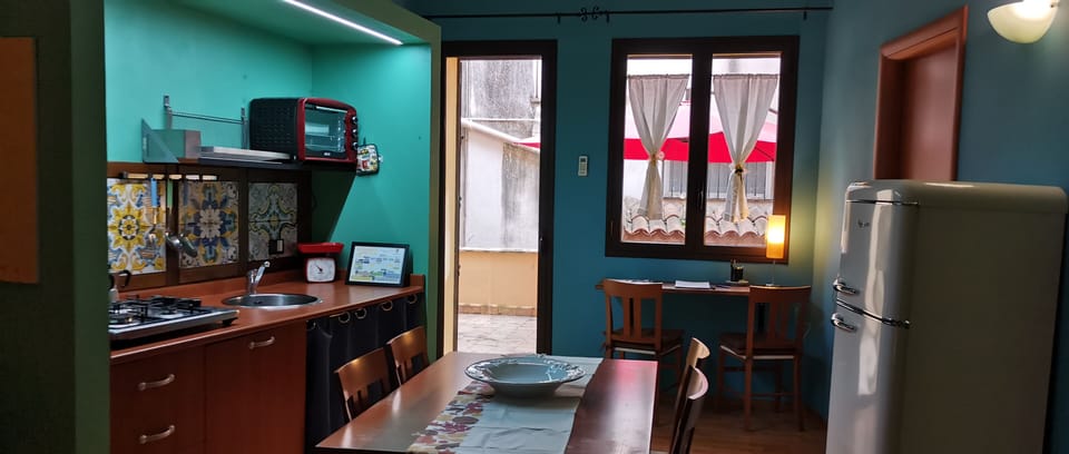Suite | Private kitchen | Espresso maker, coffee/tea maker, electric kettle