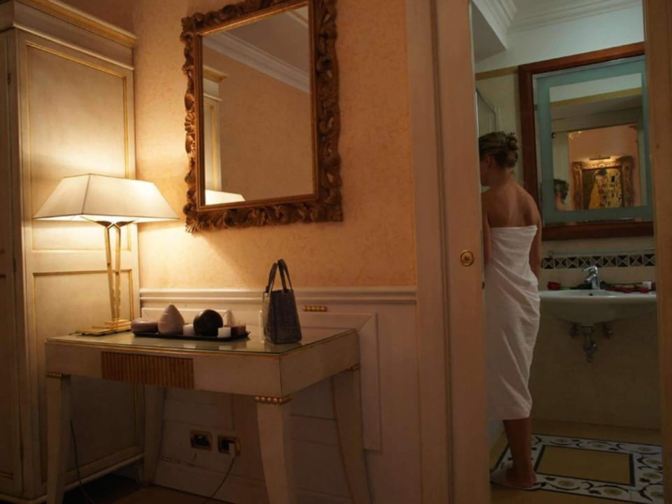 Double or Twin Room | Premium bedding, minibar, in-room safe, desk