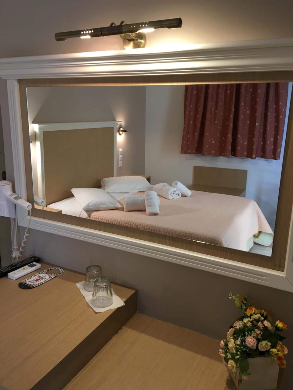 Free cribs/infant beds, free WiFi, bed sheets
