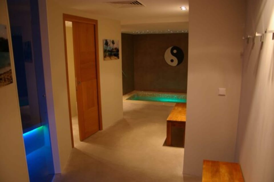 Couples treatment rooms, Turkish bath, body treatments