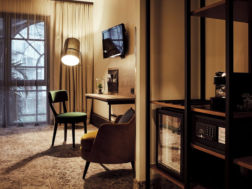 S Loft Atrium | Premium bedding, minibar, in-room safe, soundproofing