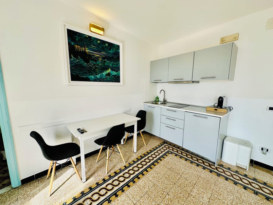 Panoramic Penthouse, 1 Bedroom, Balcony, Sea View | Private kitchen | Fridge, coffee/tea maker, electric kettle