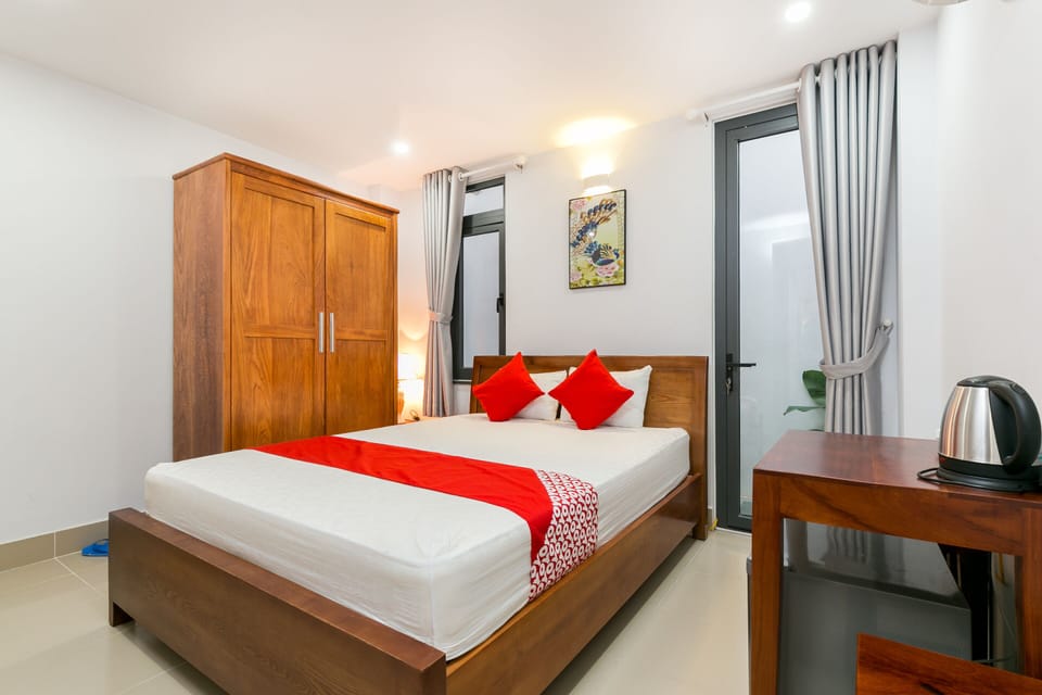 Superior Double Room | Desk, free WiFi, bed sheets
