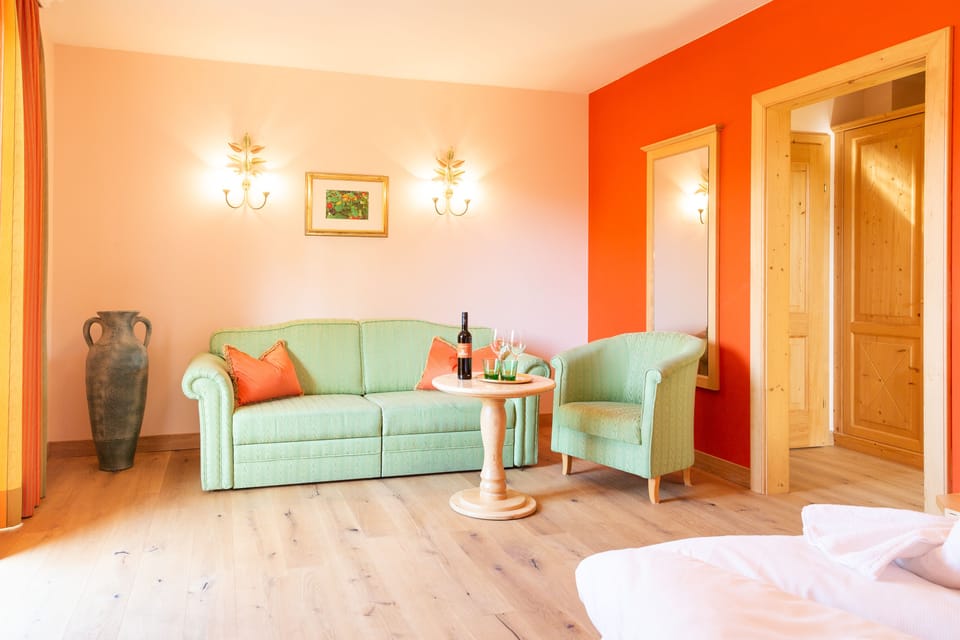 Superior Double Room, Balcony | Hypo-allergenic bedding, minibar, in-room safe, laptop workspace