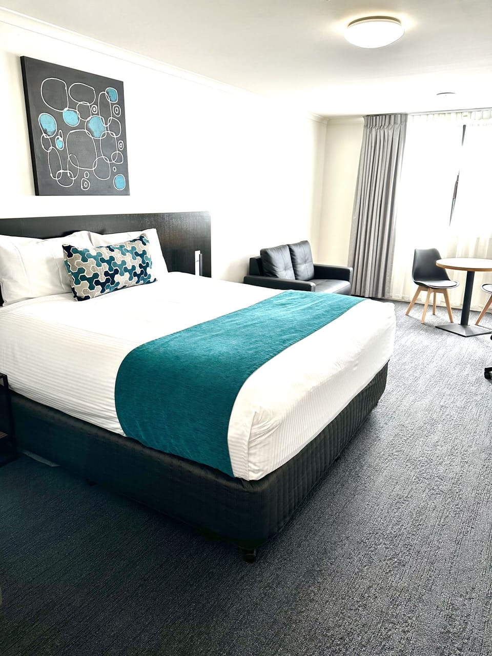 Premium bedding, pillowtop beds, minibar, in-room safe