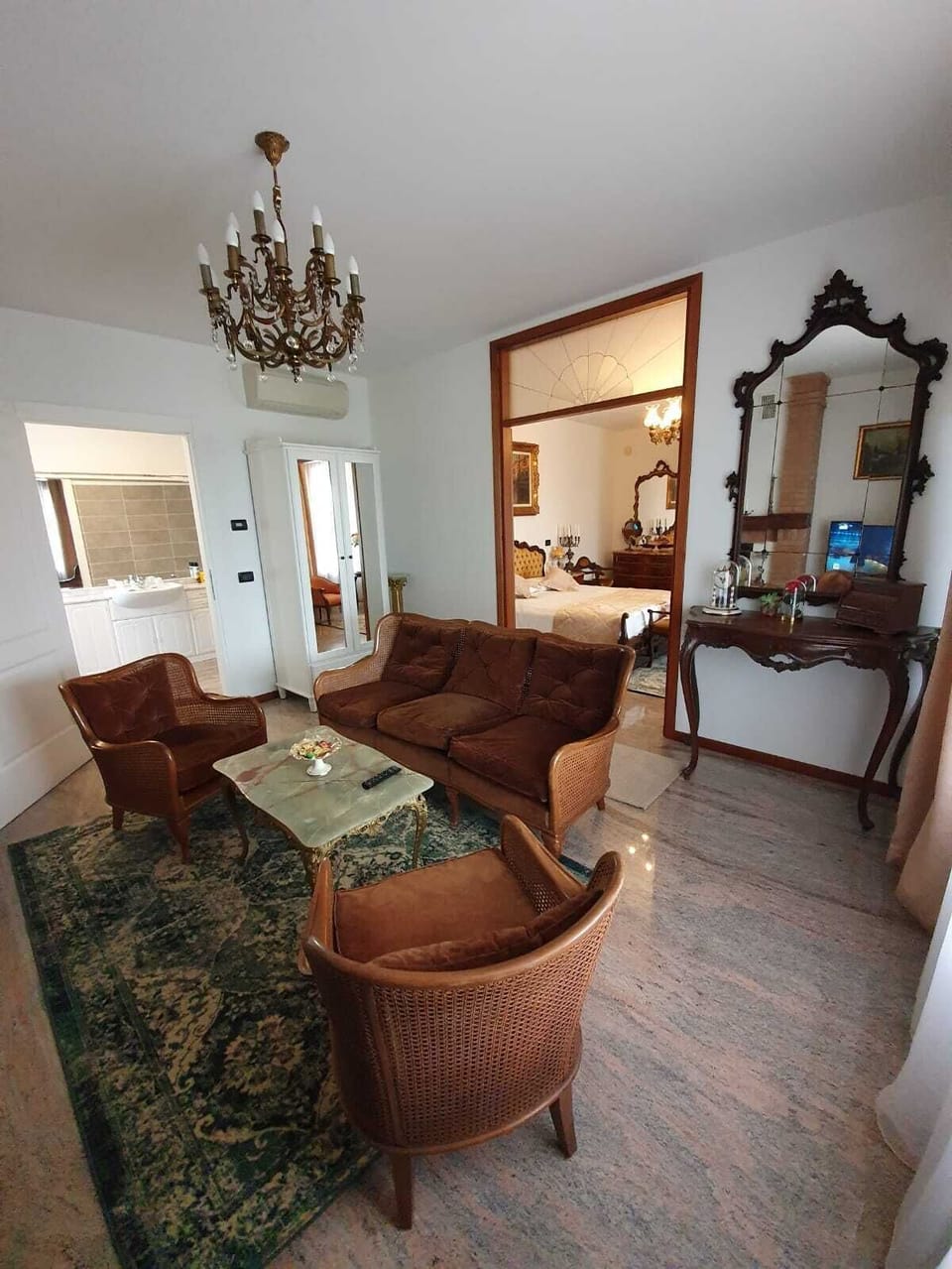 Luxury Suite, Jetted Tub | Living area | Flat-screen TV