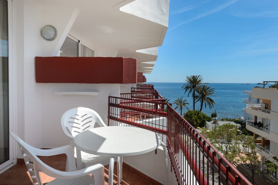 Apartment, 1 Bedroom, Balcony, Partial Sea View | Terrace/patio