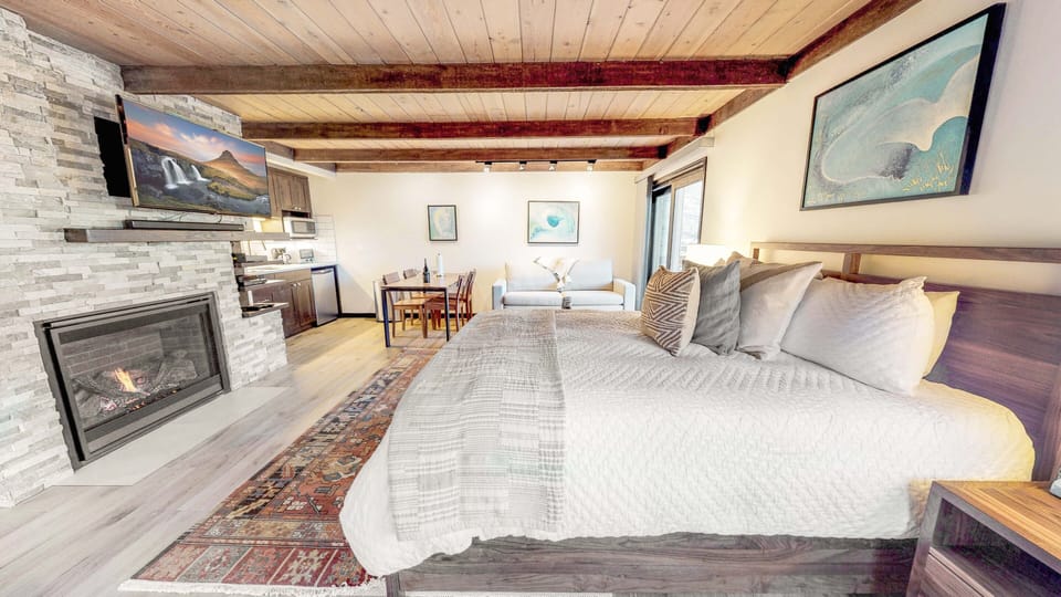 Willows - CoralTree Residence Collection Apartment in Snowmass Village