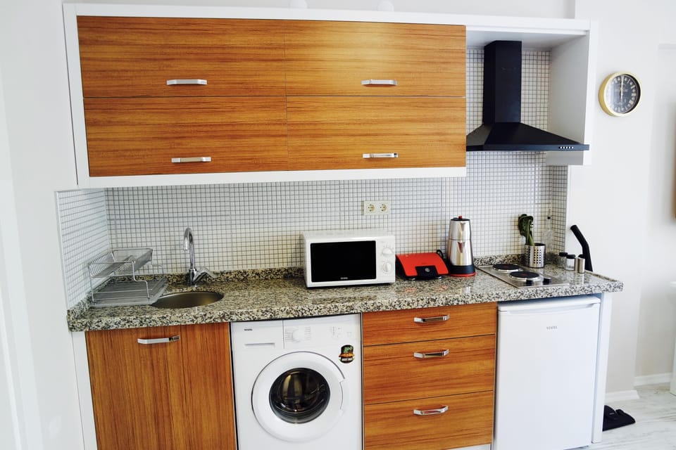 Studio | Private kitchen | Electric kettle