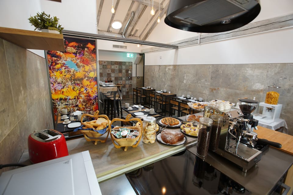 Daily buffet breakfast for a fee
