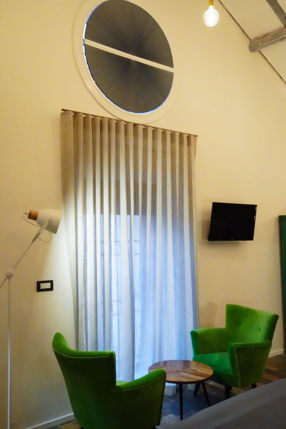 Comfort Suite, Ensuite (Suite Junior) | Living area | Smart TV