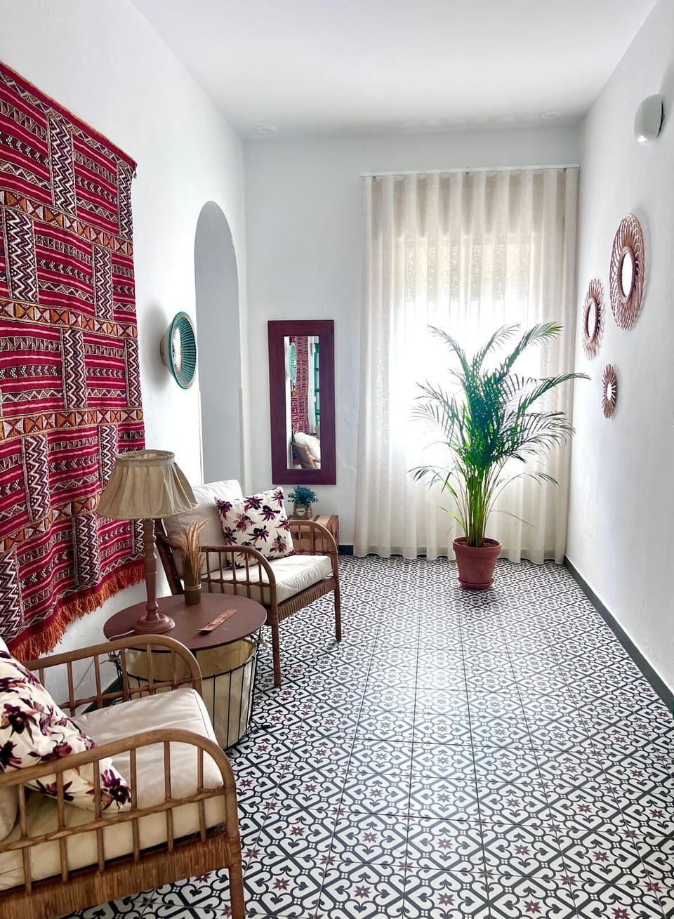 Standard Room, 2 Twin Beds | Living area | LED TV