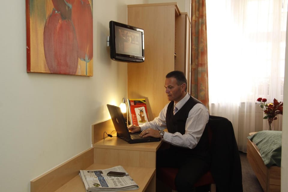 Premium bedding, Select Comfort beds, minibar, in-room safe