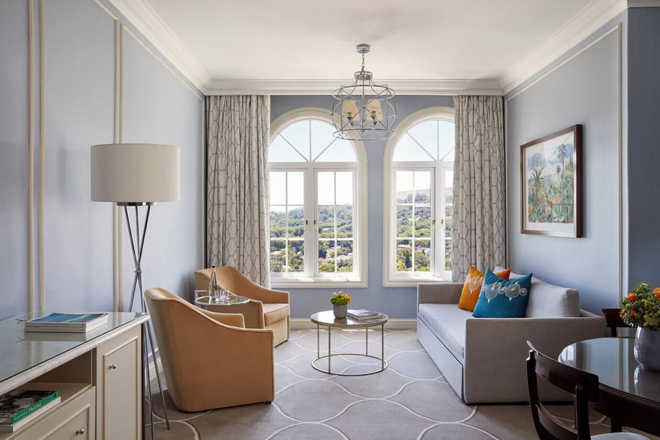 Panoramic View One Bedroom Suite | Egyptian cotton sheets, premium bedding, down comforters, pillowtop beds
