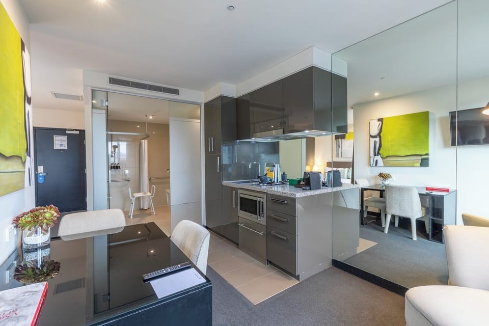 Private kitchenette