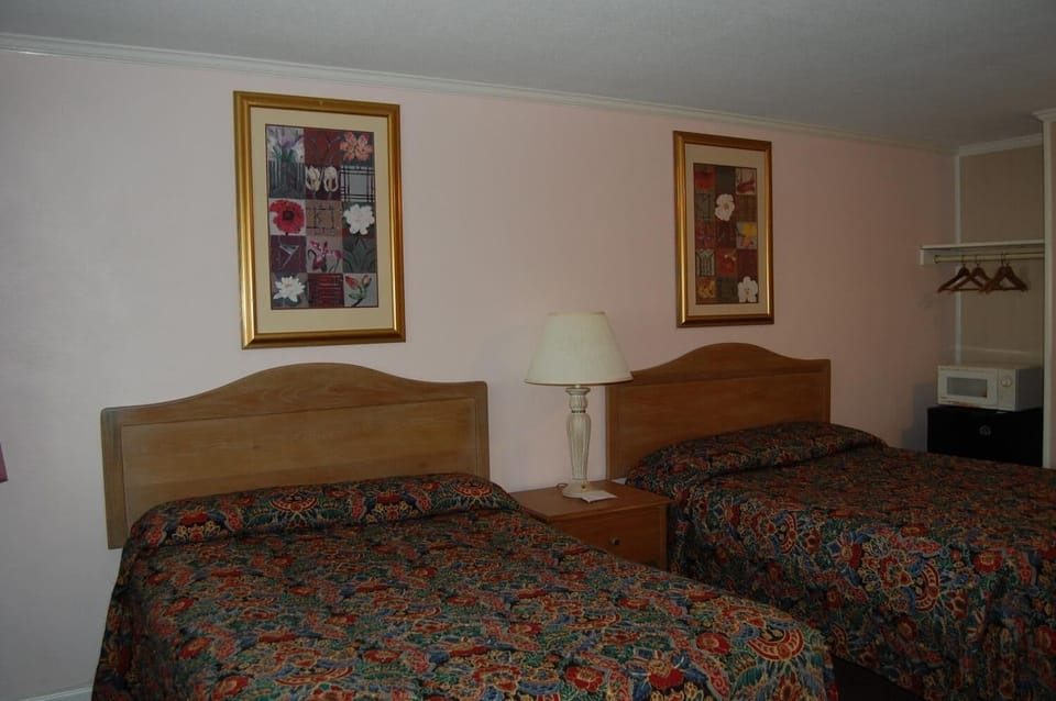 Individually furnished, blackout drapes, free WiFi, bed sheets