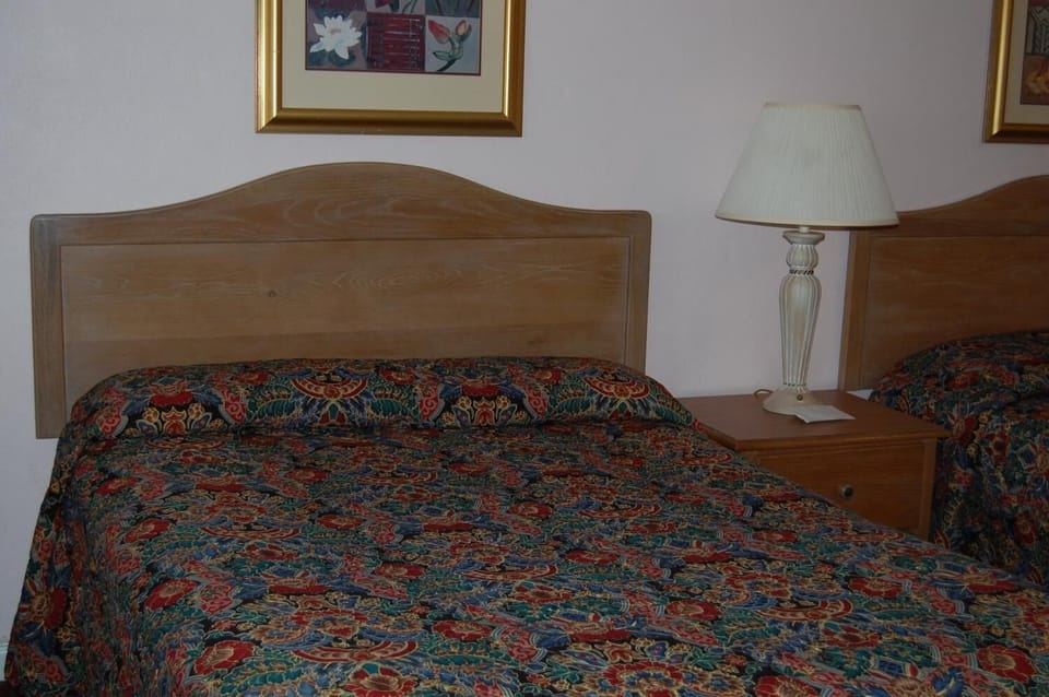 Individually furnished, blackout drapes, free WiFi, bed sheets