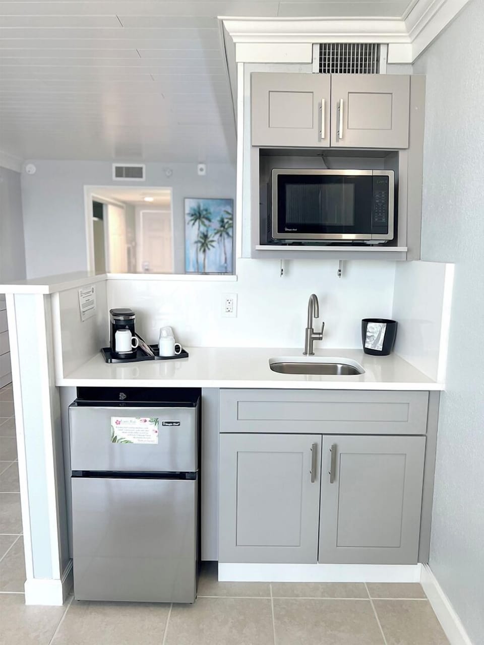 Fridge, coffee/tea maker, freezer, paper towels