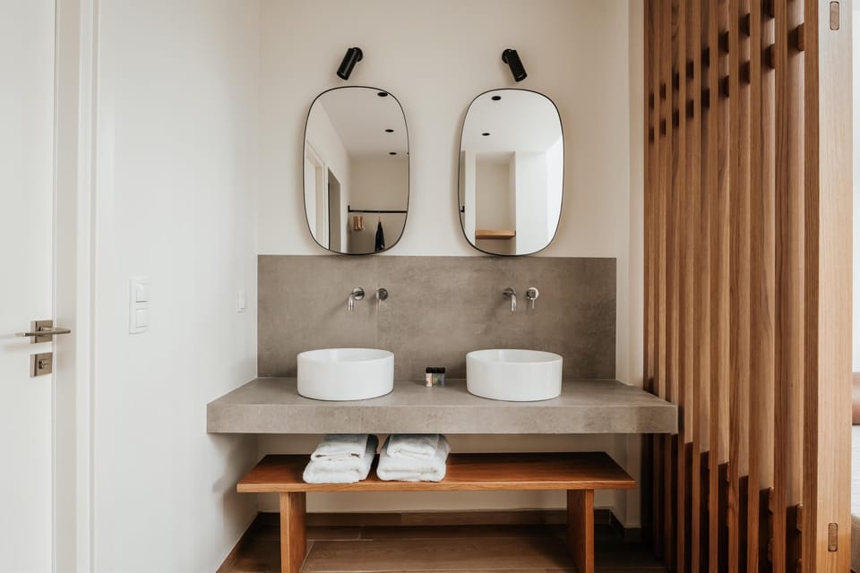 Hair dryer, towels