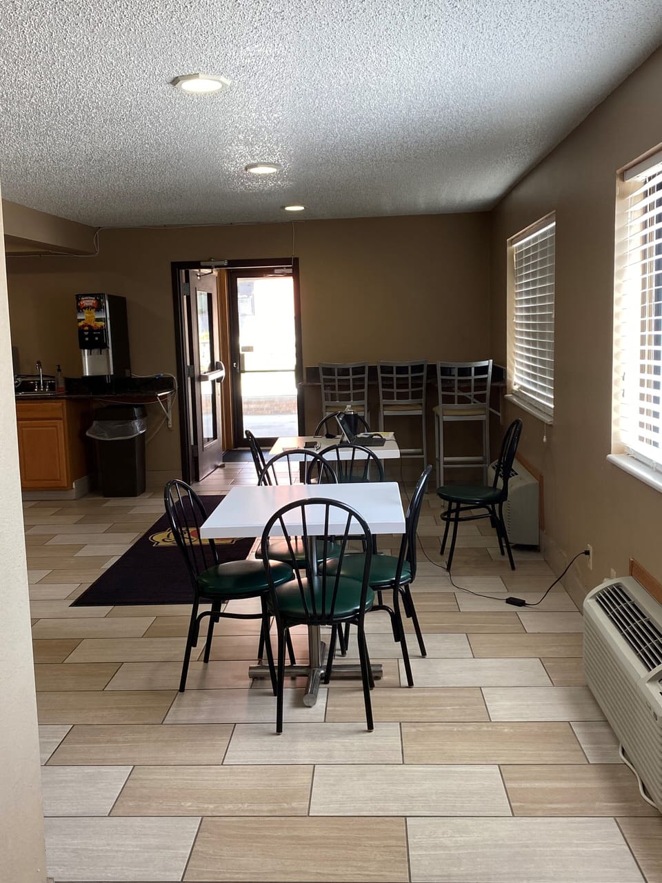 Free daily on-the-go breakfast