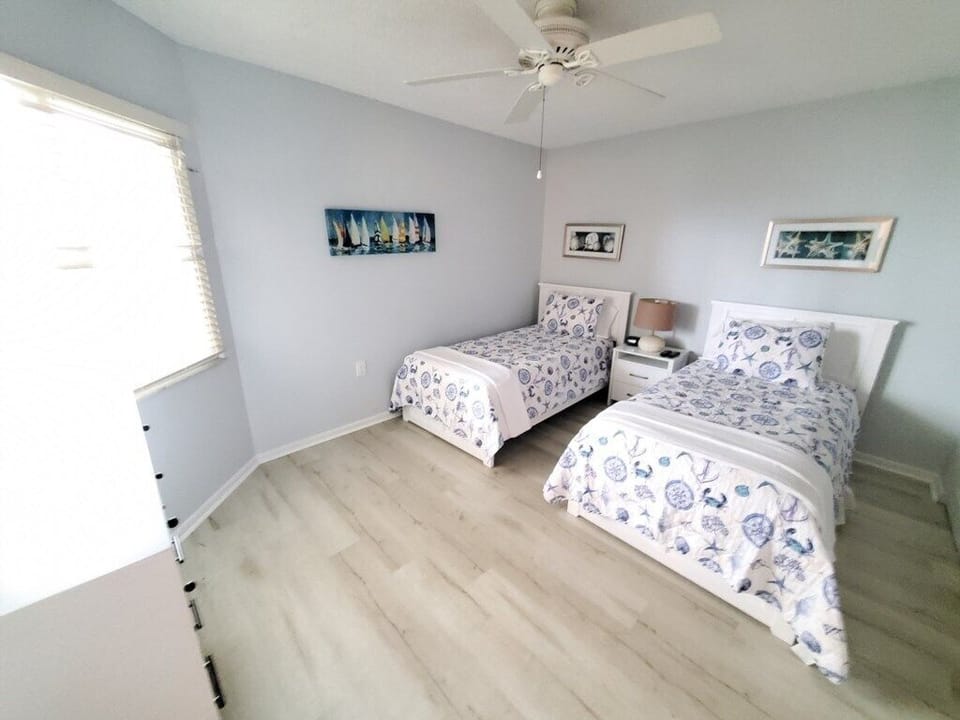 Condo, Multiple Beds, Balcony, Ocean View | 2 bedrooms, free WiFi, bed sheets
