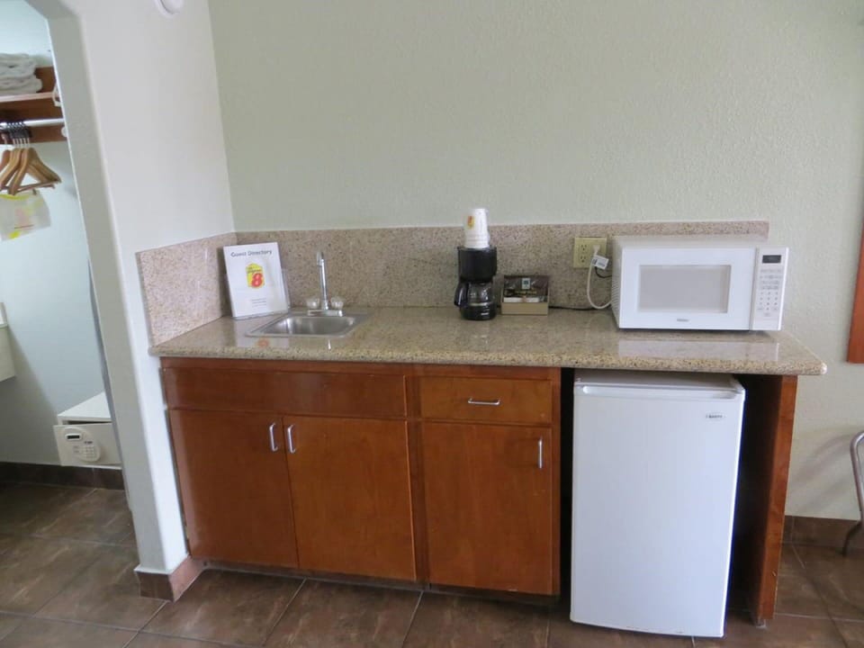 Fridge, microwave, coffee/tea maker