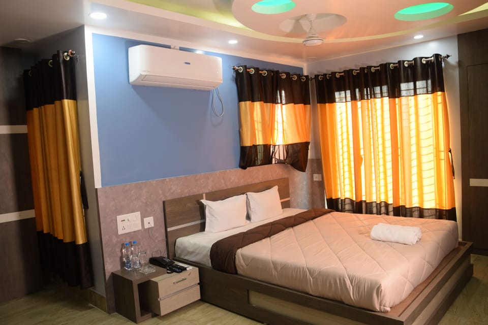 Executive Suite | Free WiFi