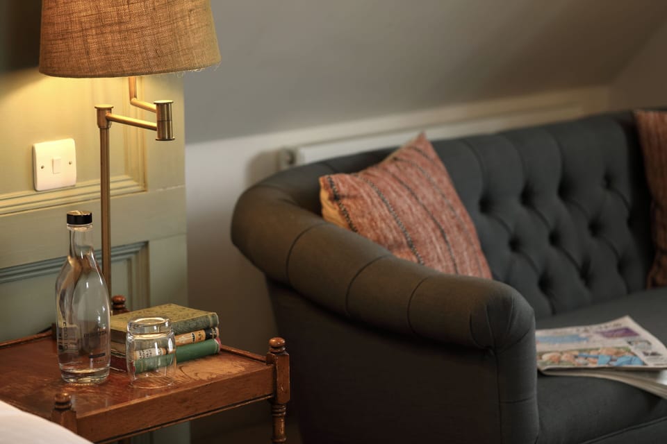 Superior Shared Dormitory, Ensuite, Courtyard View (Cuckoo's Den) | Iron/ironing board, free WiFi, bed sheets