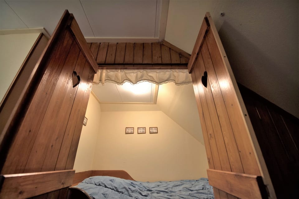 Double Room | Rollaway beds, free WiFi, bed sheets