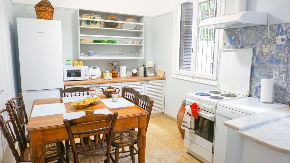 Apartment, 2 Bedrooms | Private kitchen | Full-size fridge, microwave, oven, stovetop