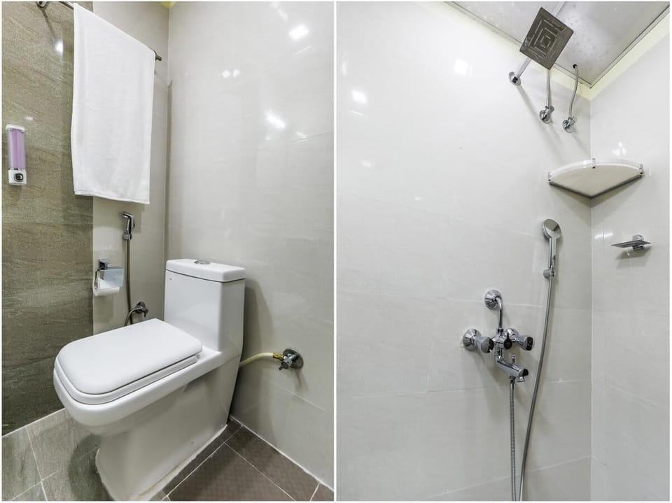 Deluxe Double Room | Bathroom | Shower, towels