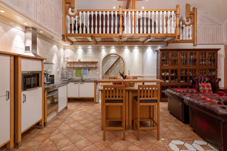 Shared fridge, microwave, coffee/tea maker, electric kettle