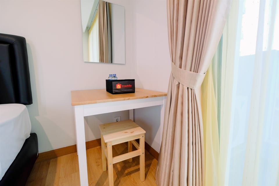 Room | Desk, free WiFi, bed sheets