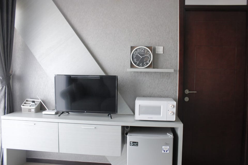 Room | Television