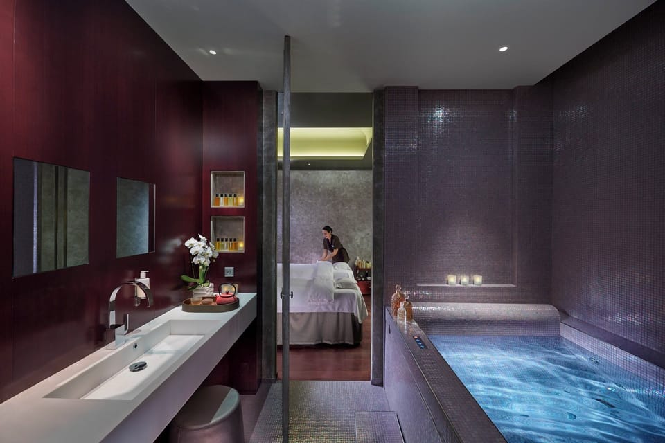 Couples treatment rooms, steam room, Turkish bath, body treatments