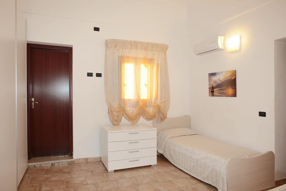 Apartment, 2 Bedrooms | Cribs/infant beds, free WiFi