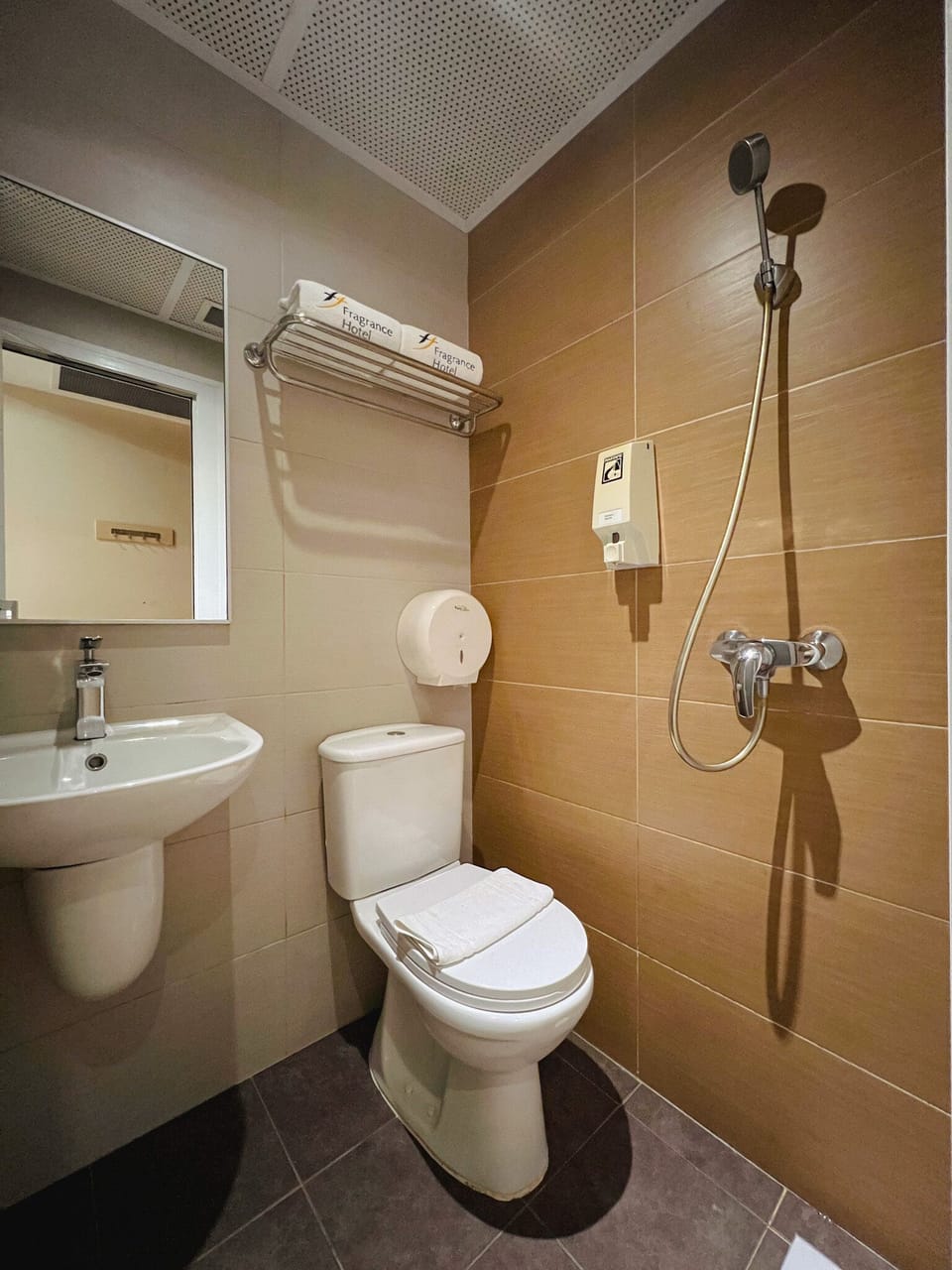 Standard Double or Twin Room, No Windows | Bathroom | Shower, free toiletries, hair dryer, towels