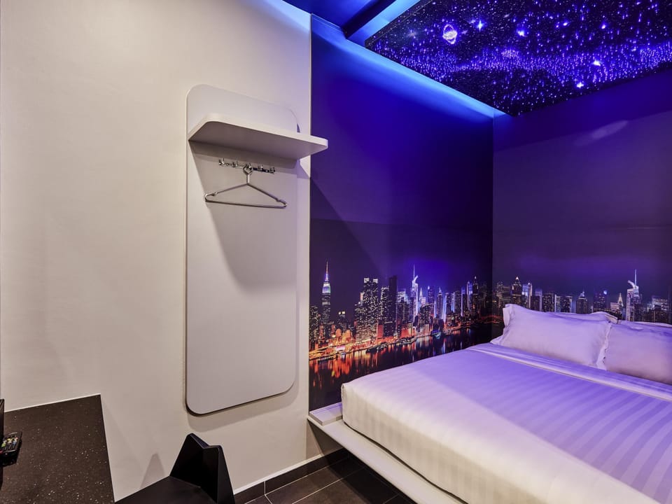Standard Double Room, 1 Double Bed (Theme) | WiFi (free), bed sheets