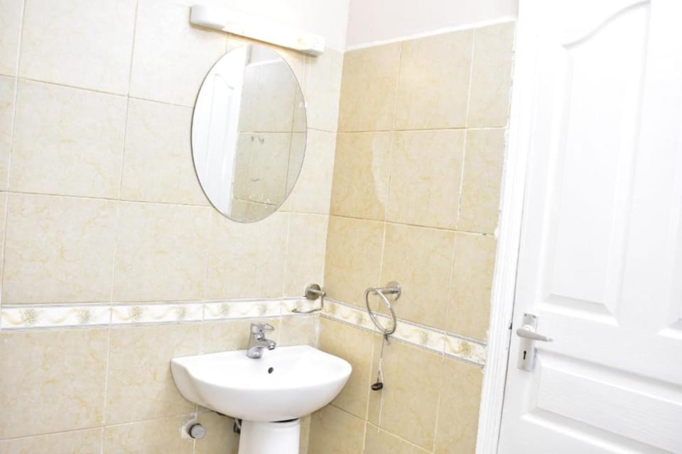 Valbras Homestay Nairobi Bed and Breakfast in Nairobi