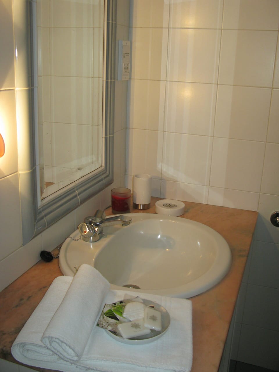 Standard Double or Twin Room | Bathroom | Shower, hair dryer, towels, soap