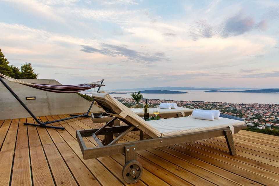 Sundeck