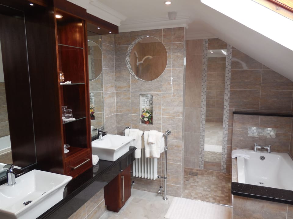 Free toiletries, hair dryer, towels