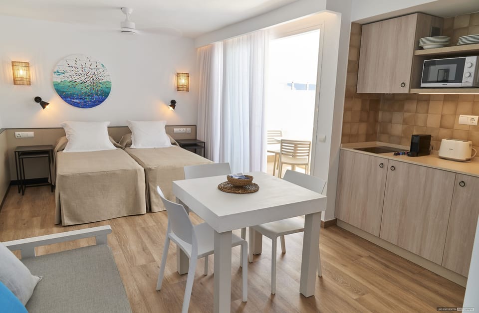 Apartment, 1 Bedroom, Balcony, Sea View | Lake view