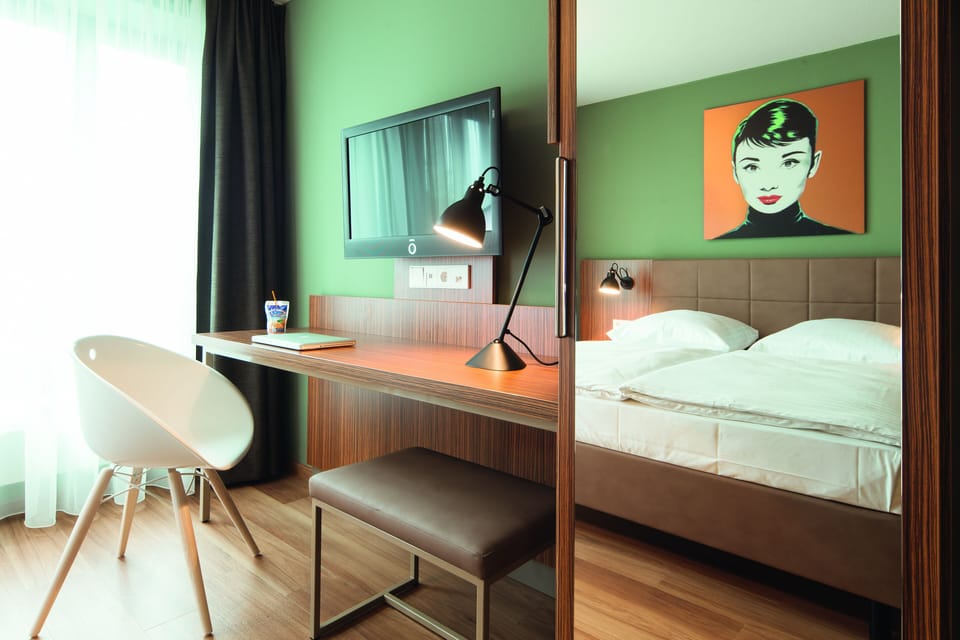 Superior Room | In-room safe, desk, laptop workspace, blackout drapes